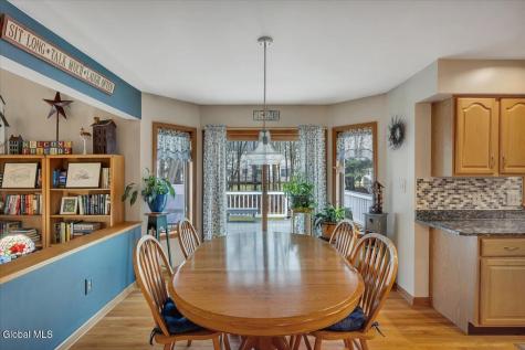 7008 Kevin Lane Schenectady NY 12303