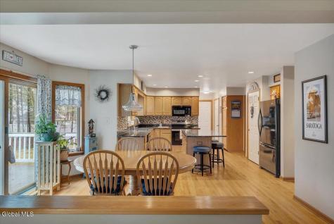 7008 Kevin Lane Schenectady NY 12303