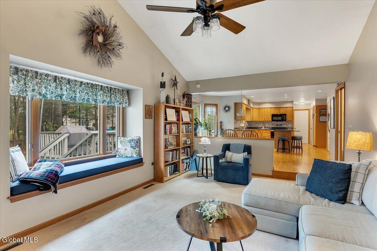 7008 Kevin Lane Schenectady NY 12303