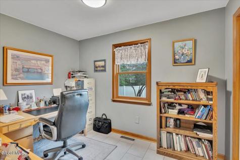 7008 Kevin Lane Schenectady NY 12303