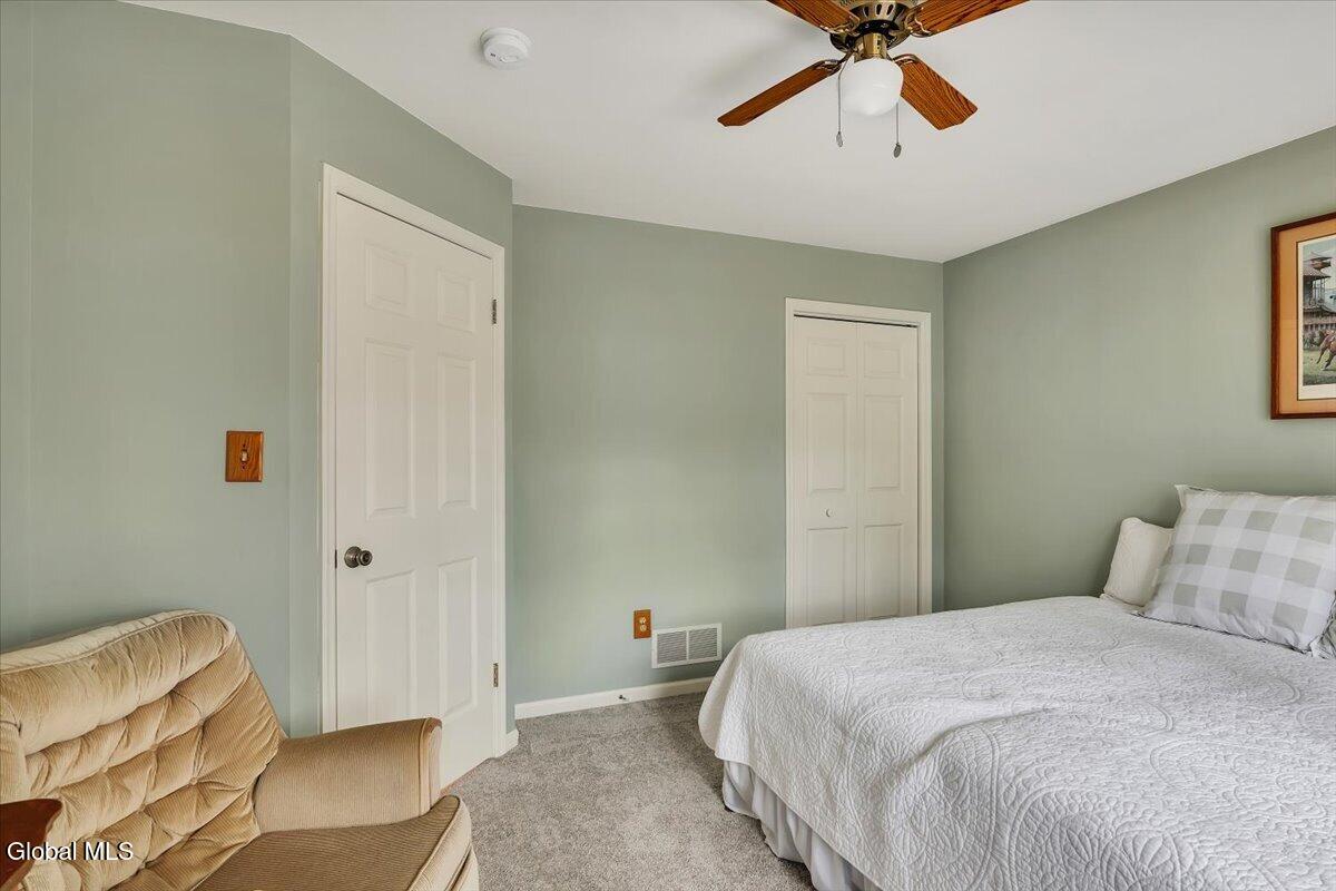 7008 Kevin Lane Schenectady NY 12303