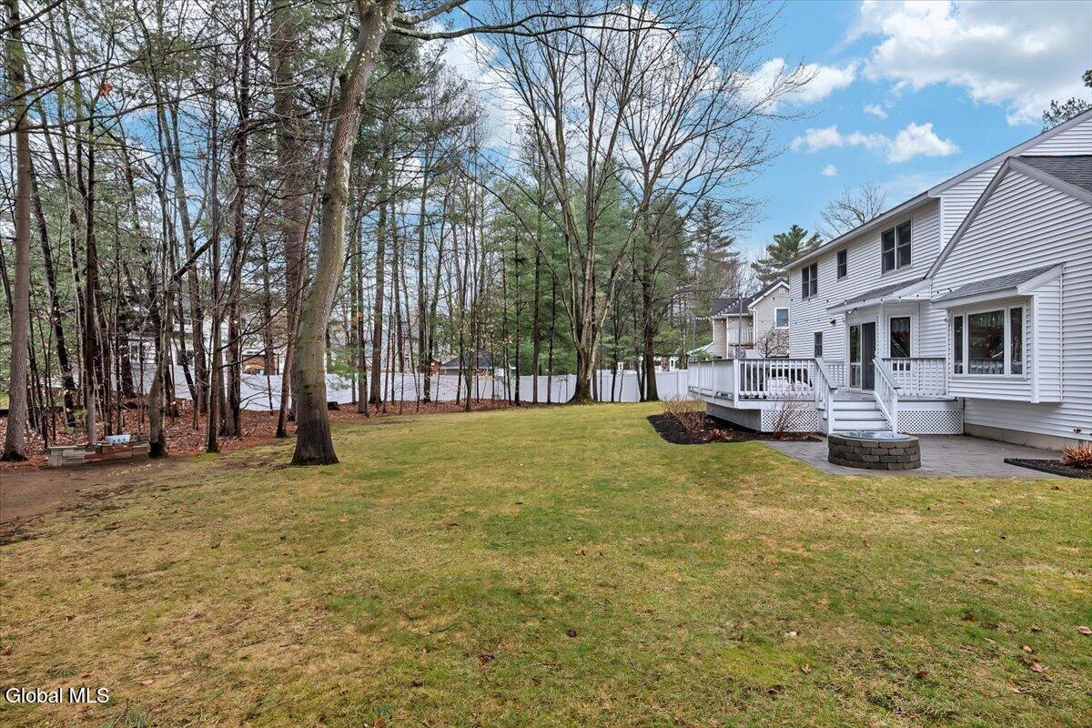 7008 Kevin Lane Schenectady NY 12303
