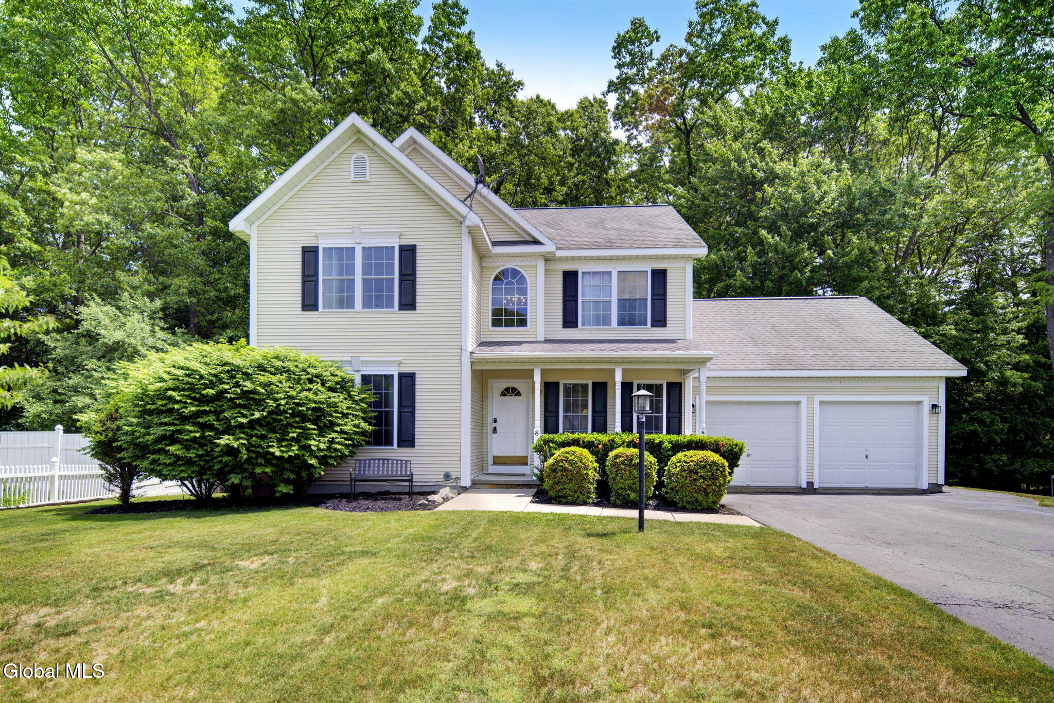 8 Donswood Court Clifton Park NY 12065