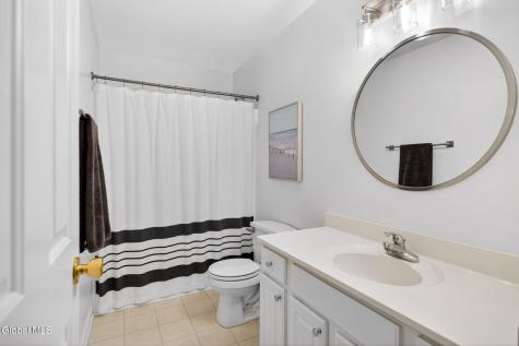 8 Donswood Court Clifton Park NY 12065