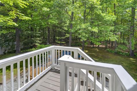 8 Donswood Court Clifton Park NY 12065