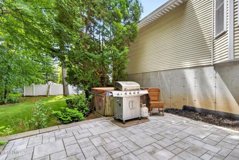 8 Donswood Court Clifton Park NY 12065