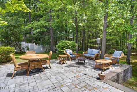 8 Donswood Court Clifton Park NY 12065