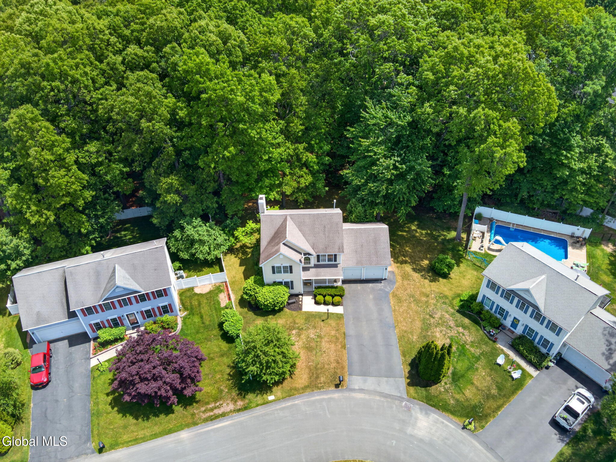 8 Donswood Court Clifton Park NY 12065
