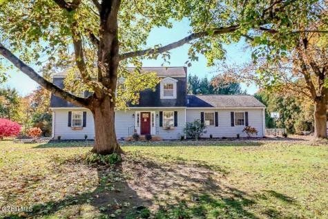 46 Hawthorne Drive Valatie NY 12184