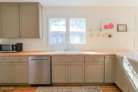 46 Hawthorne Drive Valatie NY 12184
