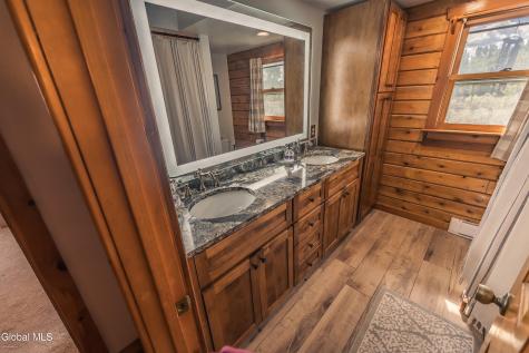 2992 Birchton Road Galway NY 12020