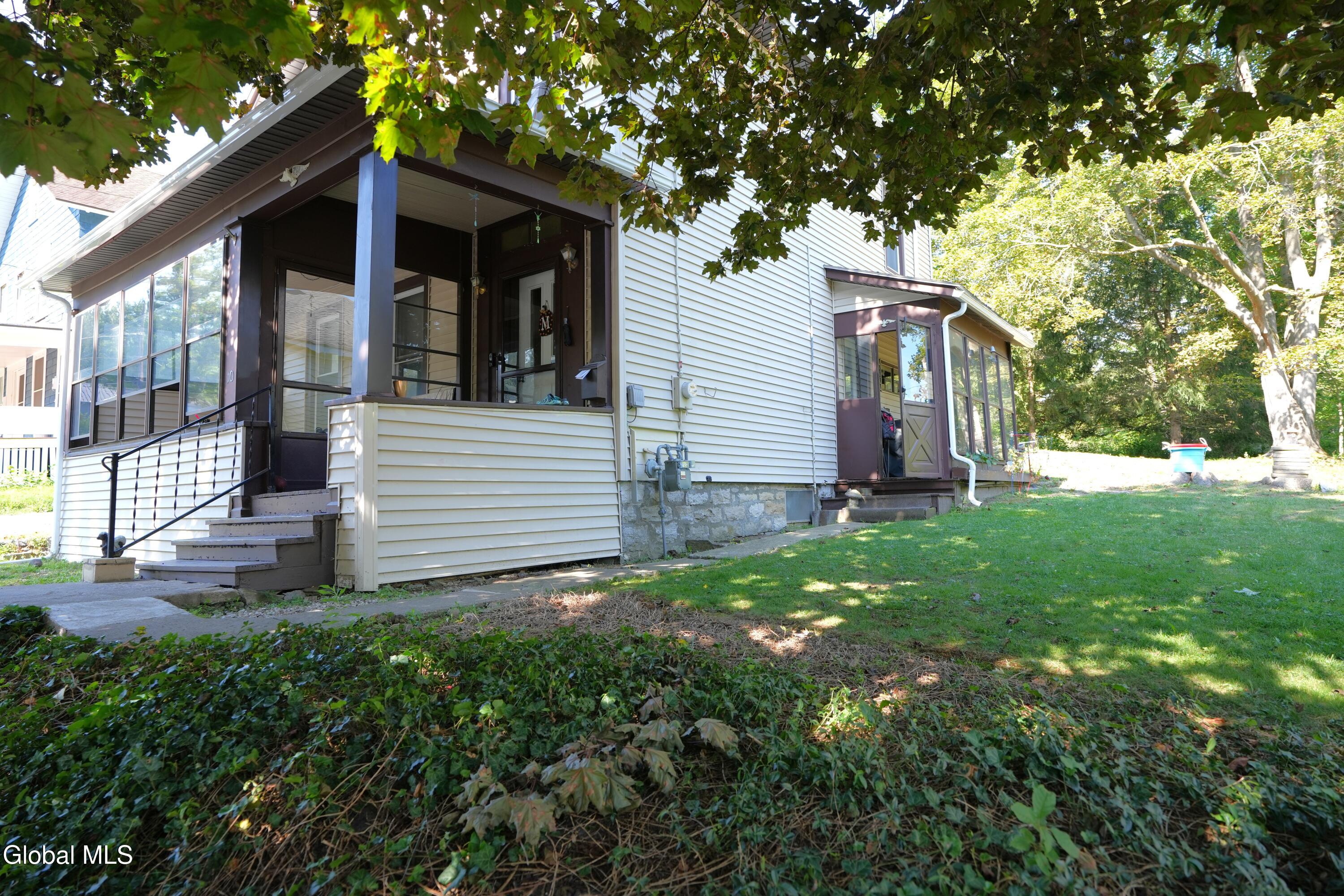 10 Shaper Avenue Canajoharie NY 13317