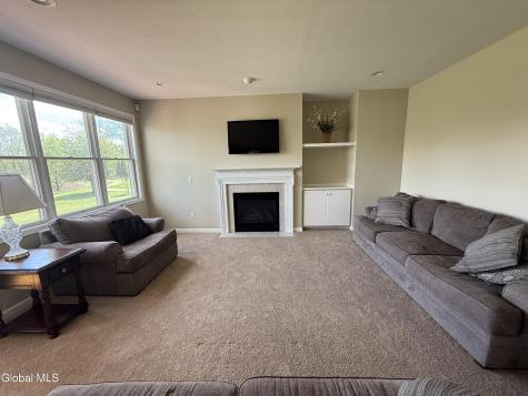 12 Magnolia Way Ballston Lake NY 12019