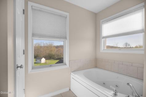 12 Magnolia Way Ballston Lake NY 12019