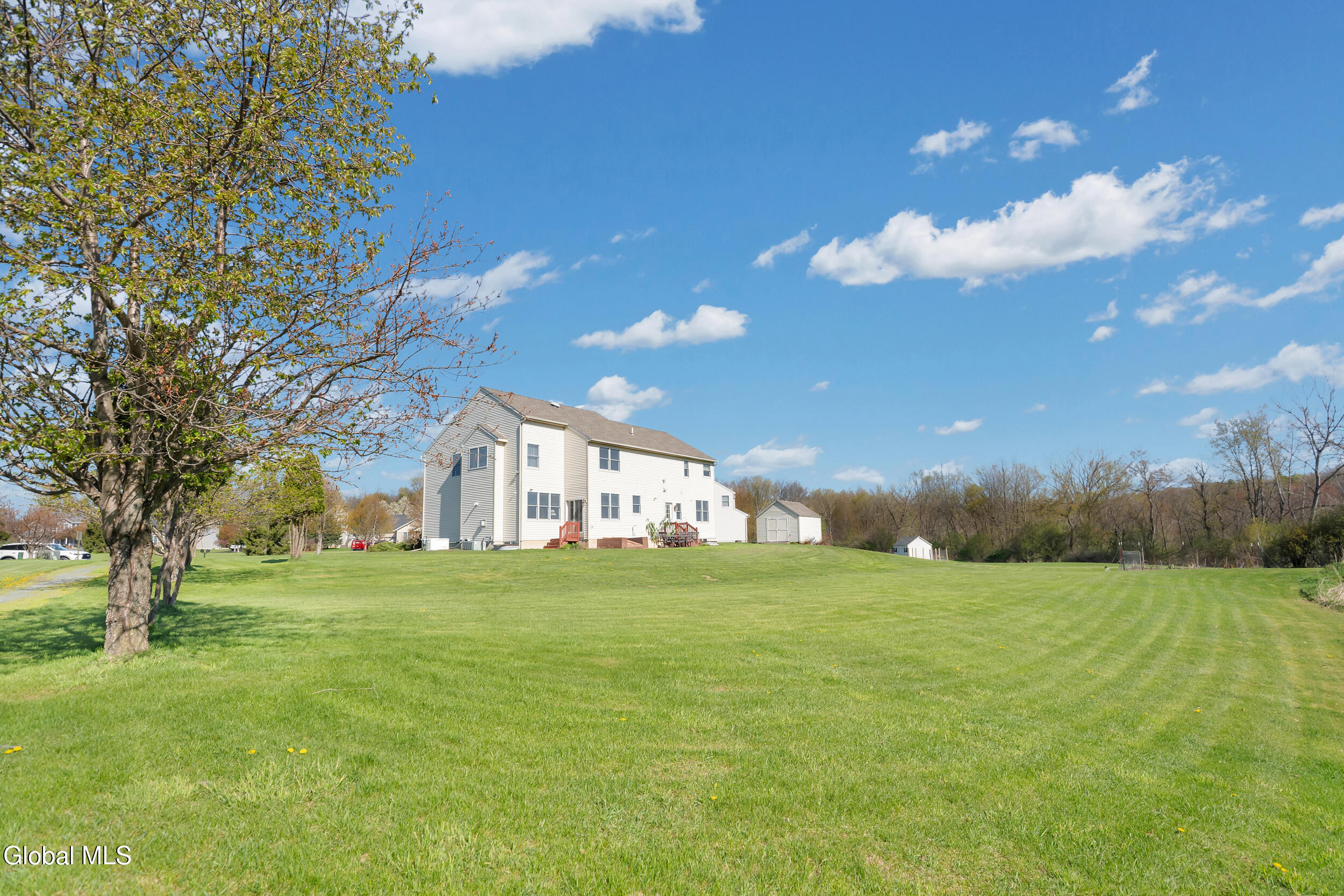 12 Magnolia Way Ballston Lake NY 12019