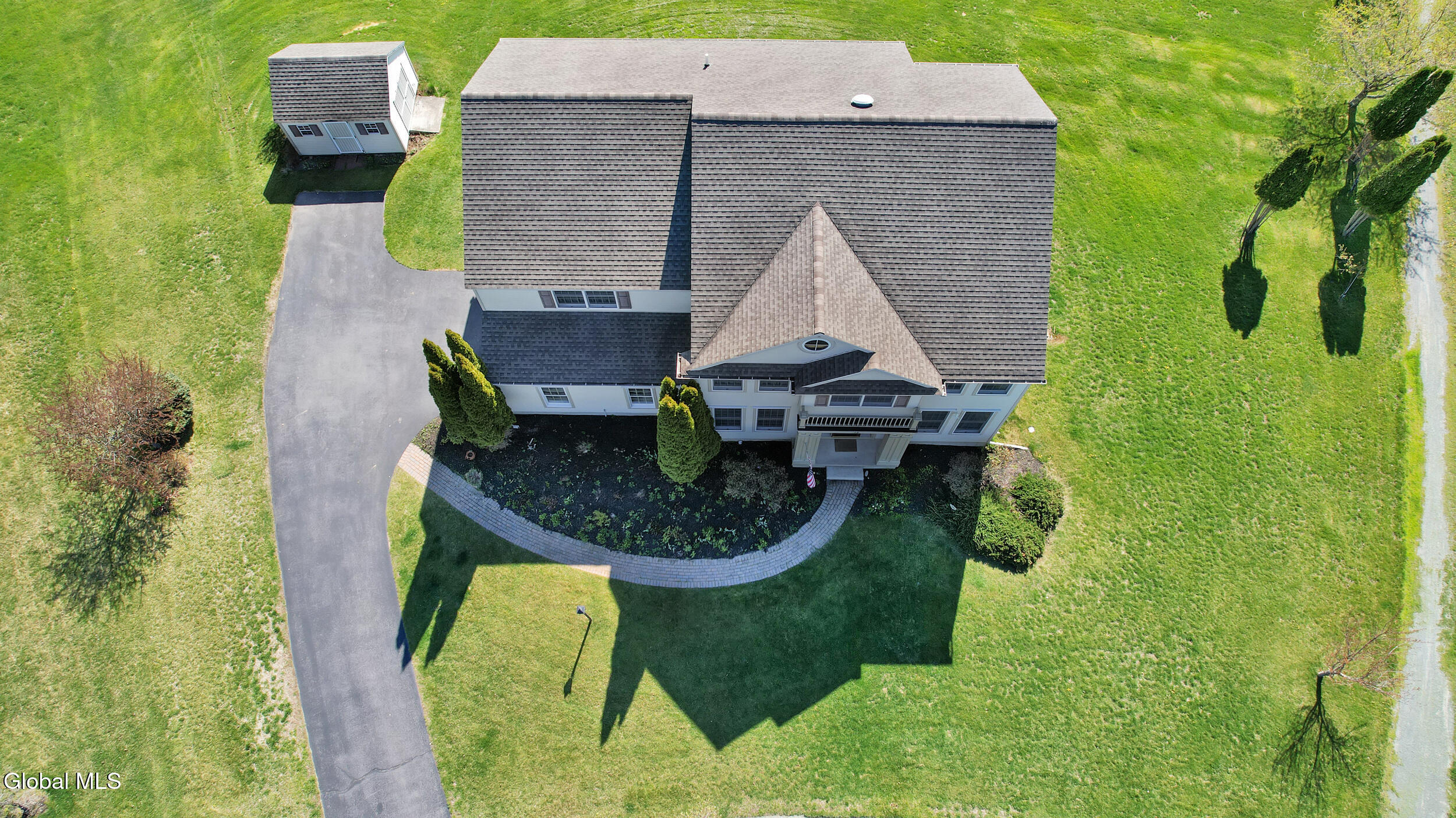 12 Magnolia Way Ballston Lake NY 12019