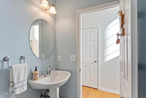 12 Berkshire Drive Malta NY 12020