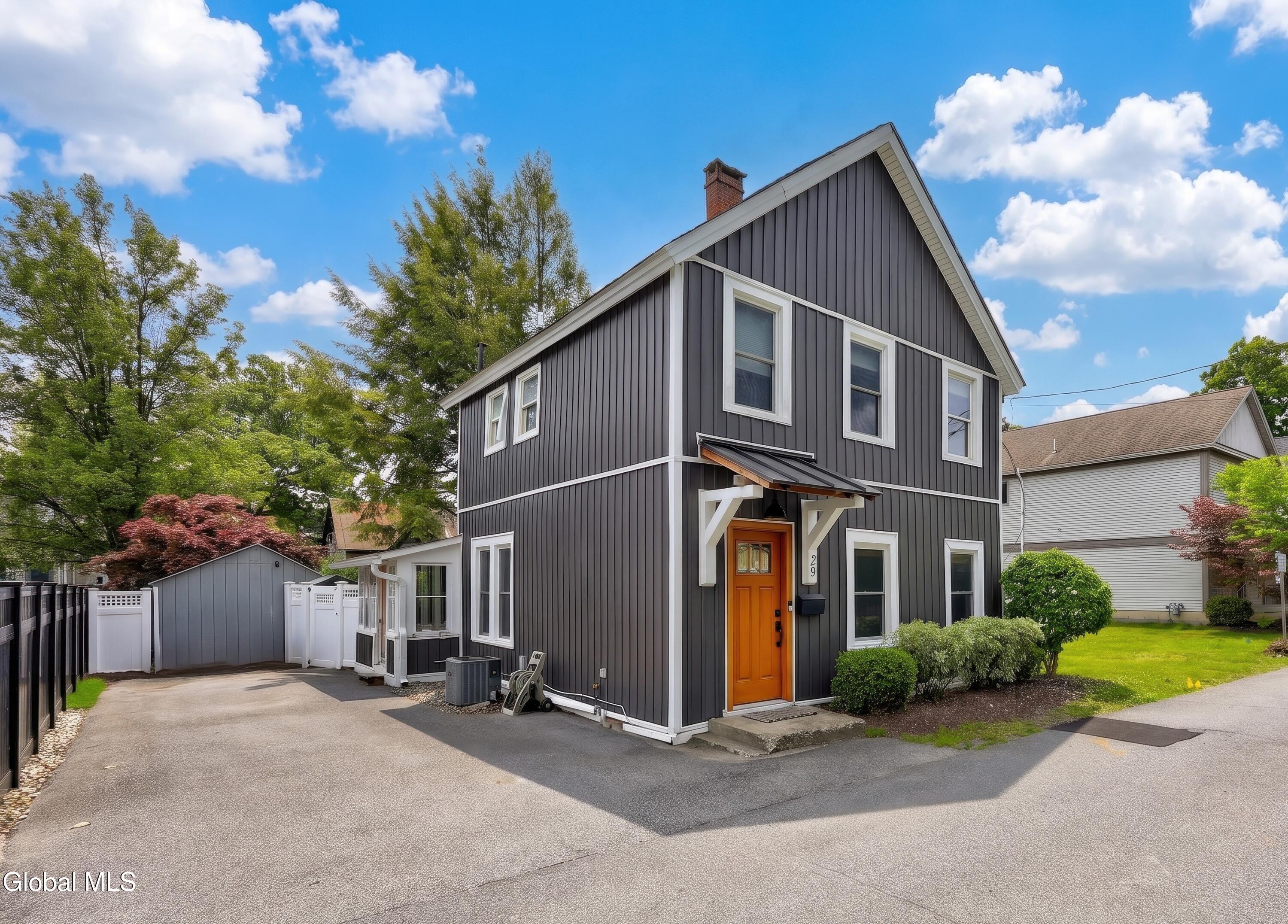 24 Diamond Place Saratoga Springs NY 12866