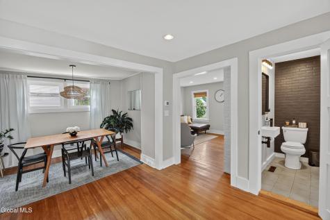 24 Diamond Place Saratoga Springs NY 12866