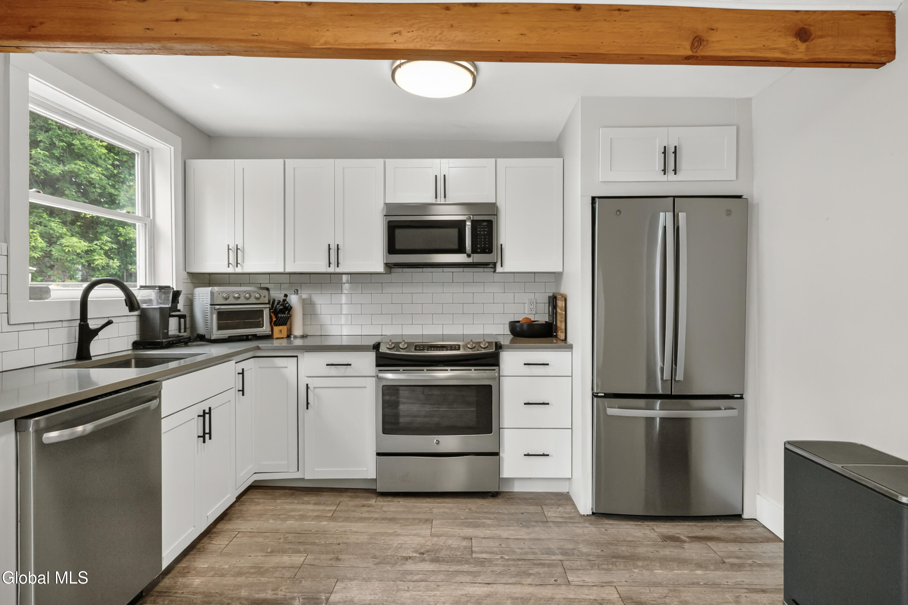 24 Diamond Place Saratoga Springs NY 12866