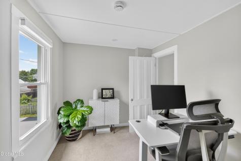 24 Diamond Place Saratoga Springs NY 12866