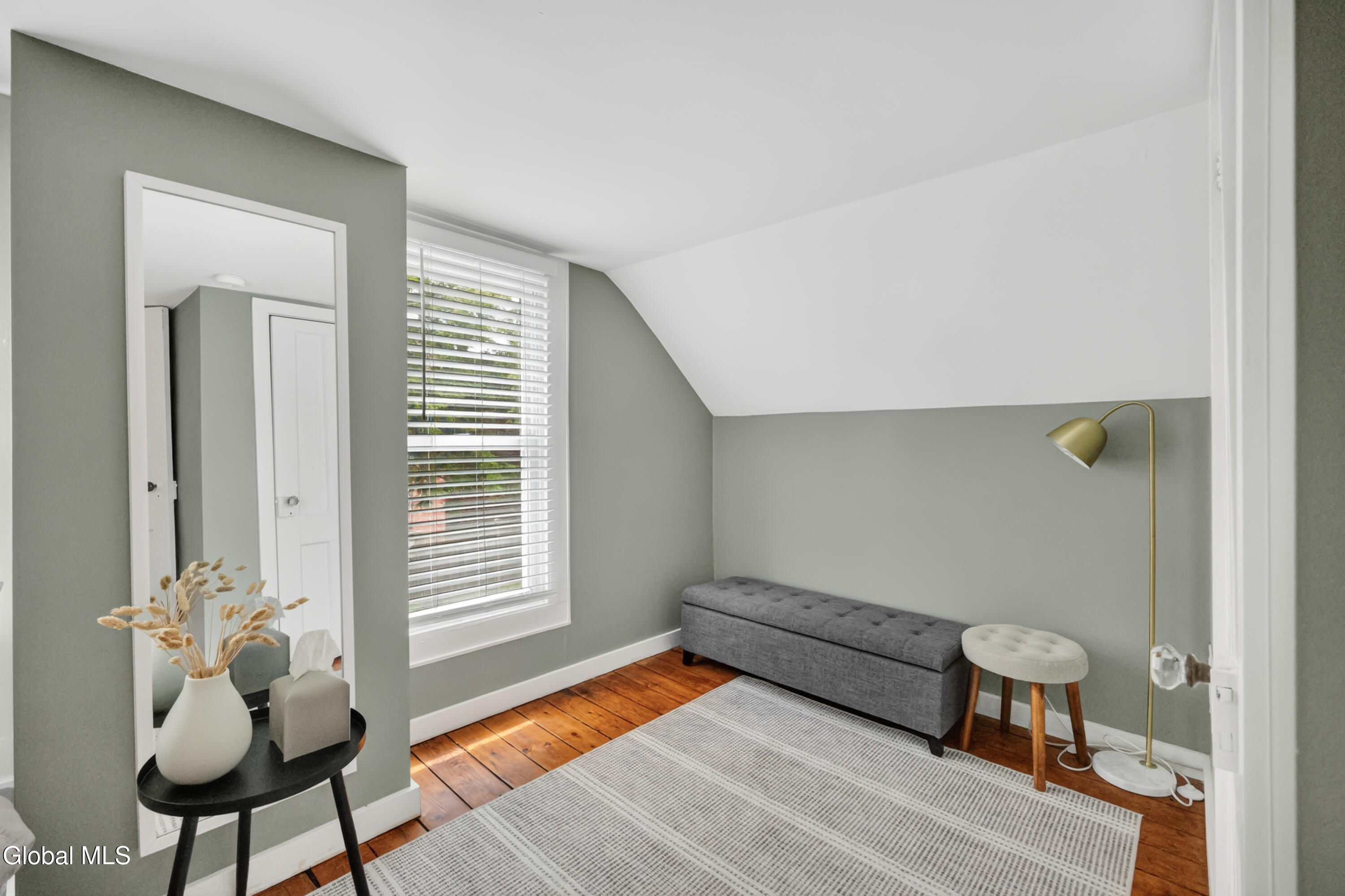 24 Diamond Place Saratoga Springs NY 12866