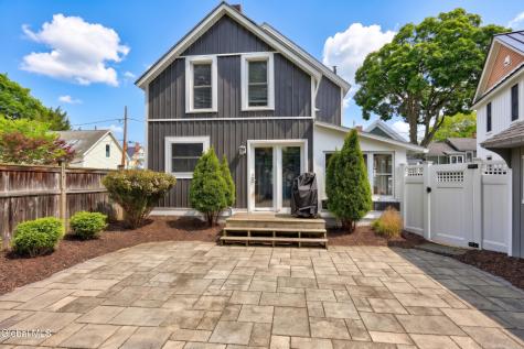 24 Diamond Place Saratoga Springs NY 12866