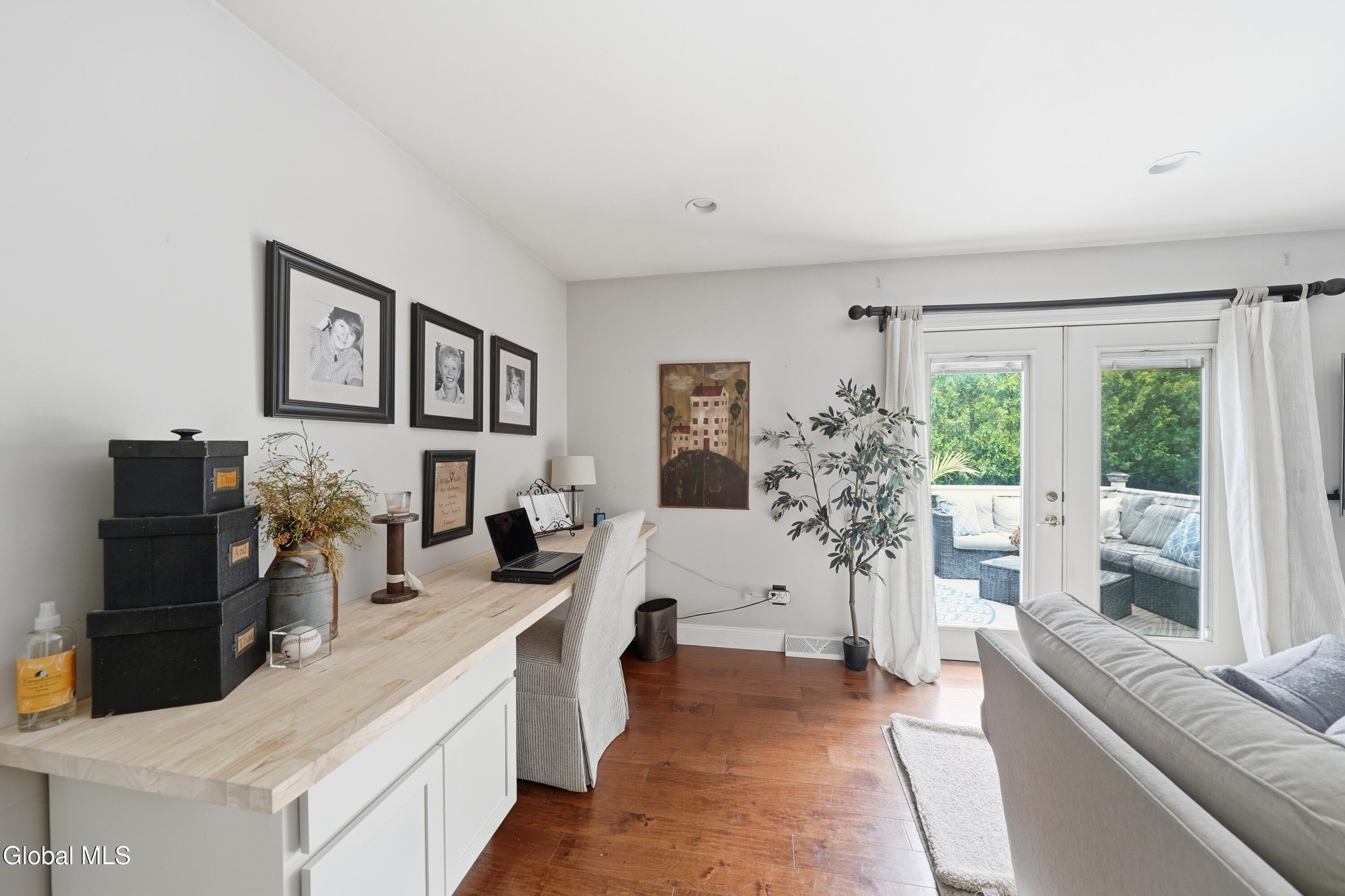 33 Sheffield Drive Delmar NY 12054