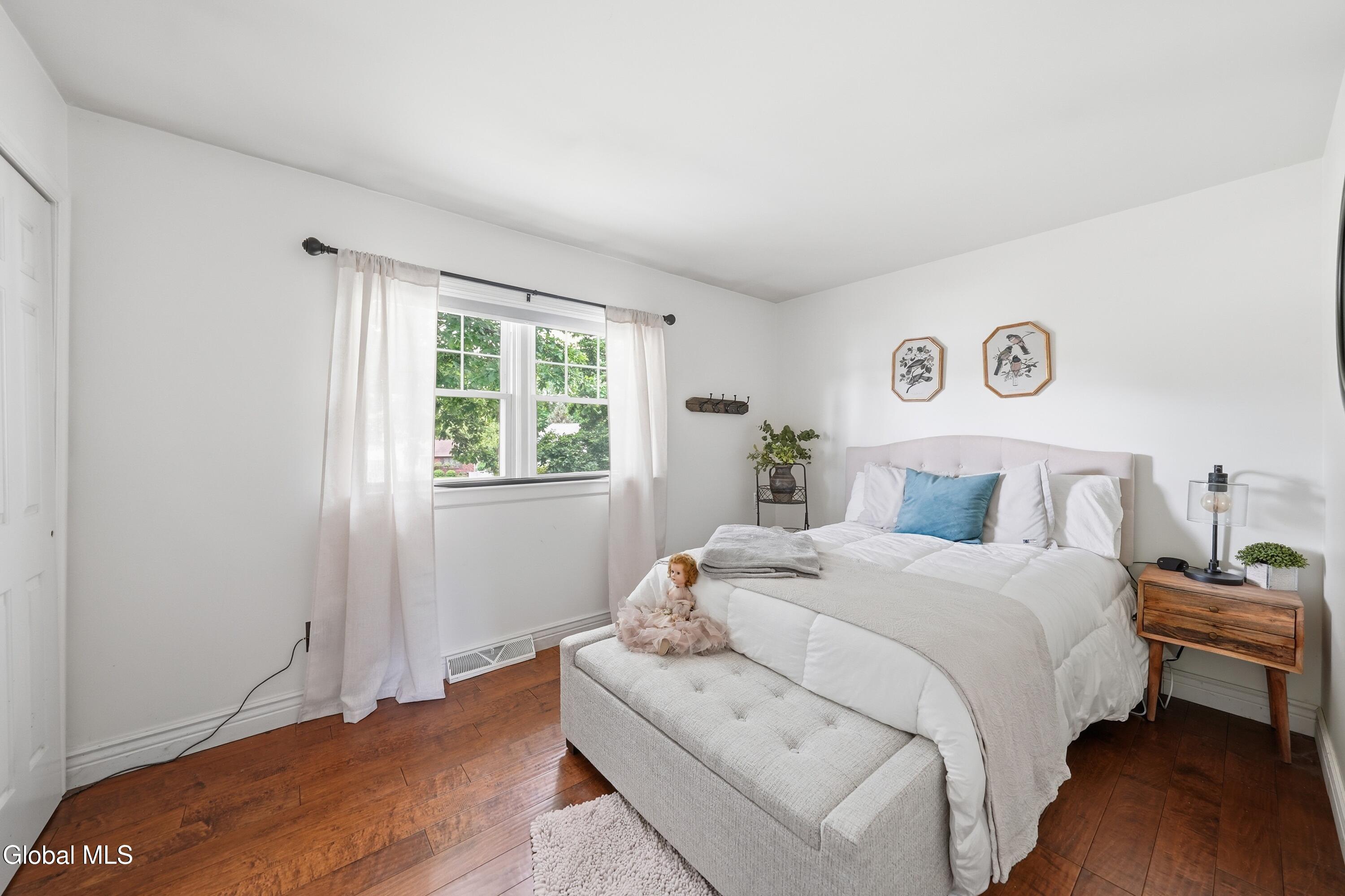 33 Sheffield Drive Delmar NY 12054