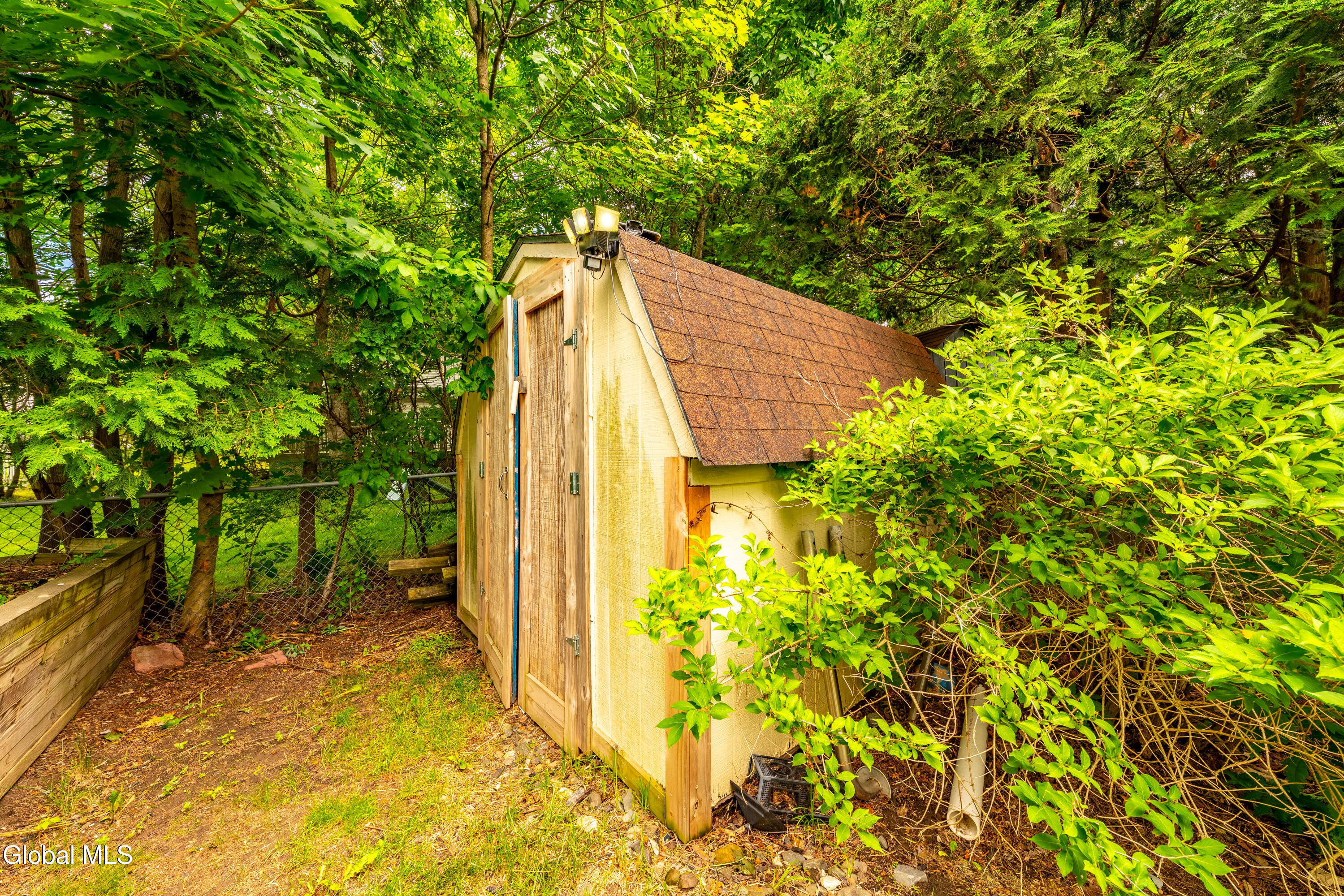 33 Sheffield Drive Delmar NY 12054