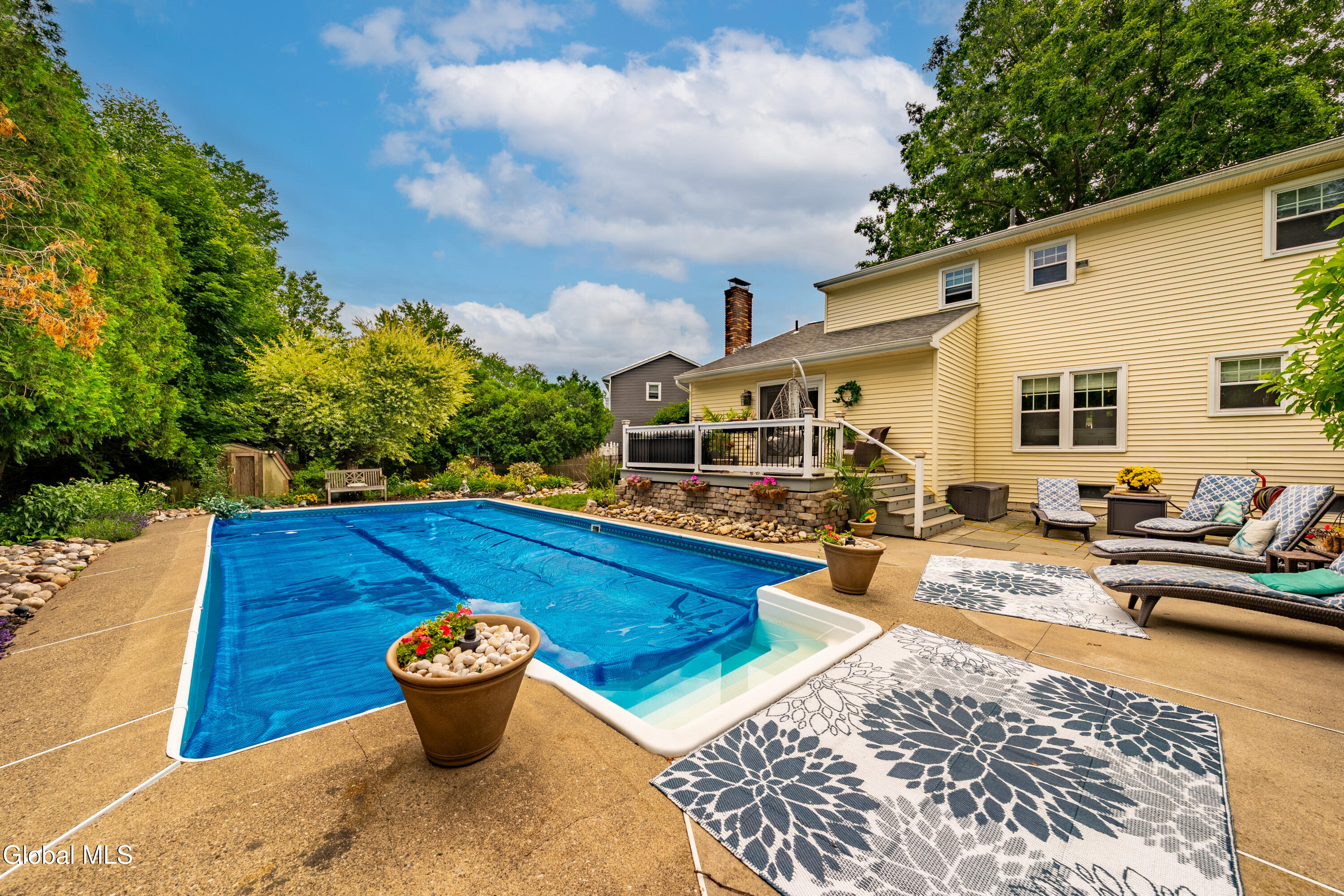 33 Sheffield Drive Delmar NY 12054