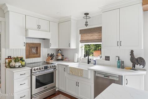 33 Sheffield Drive Delmar NY 12054