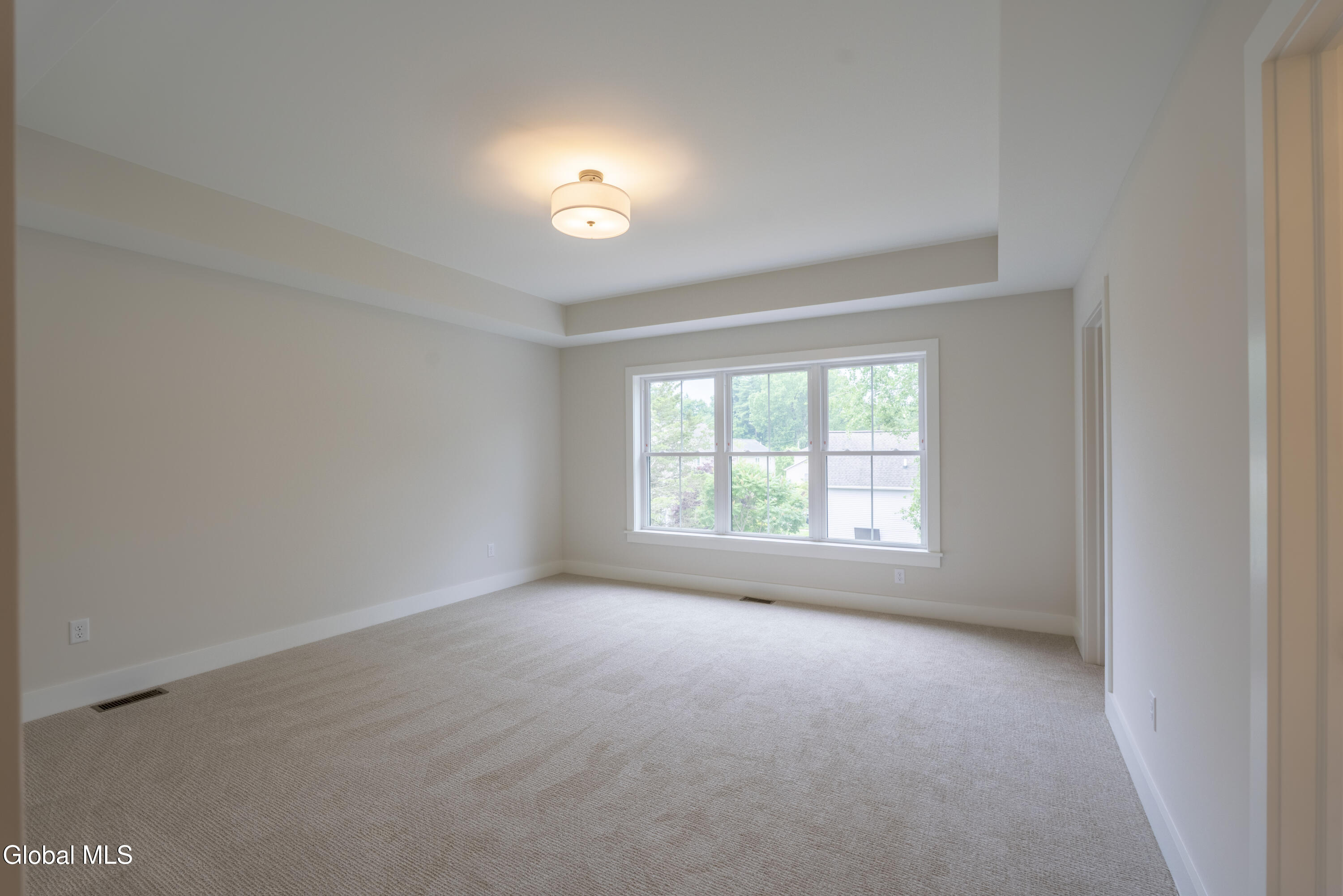 37 Newton Avenue Saratoga Springs NY 12866