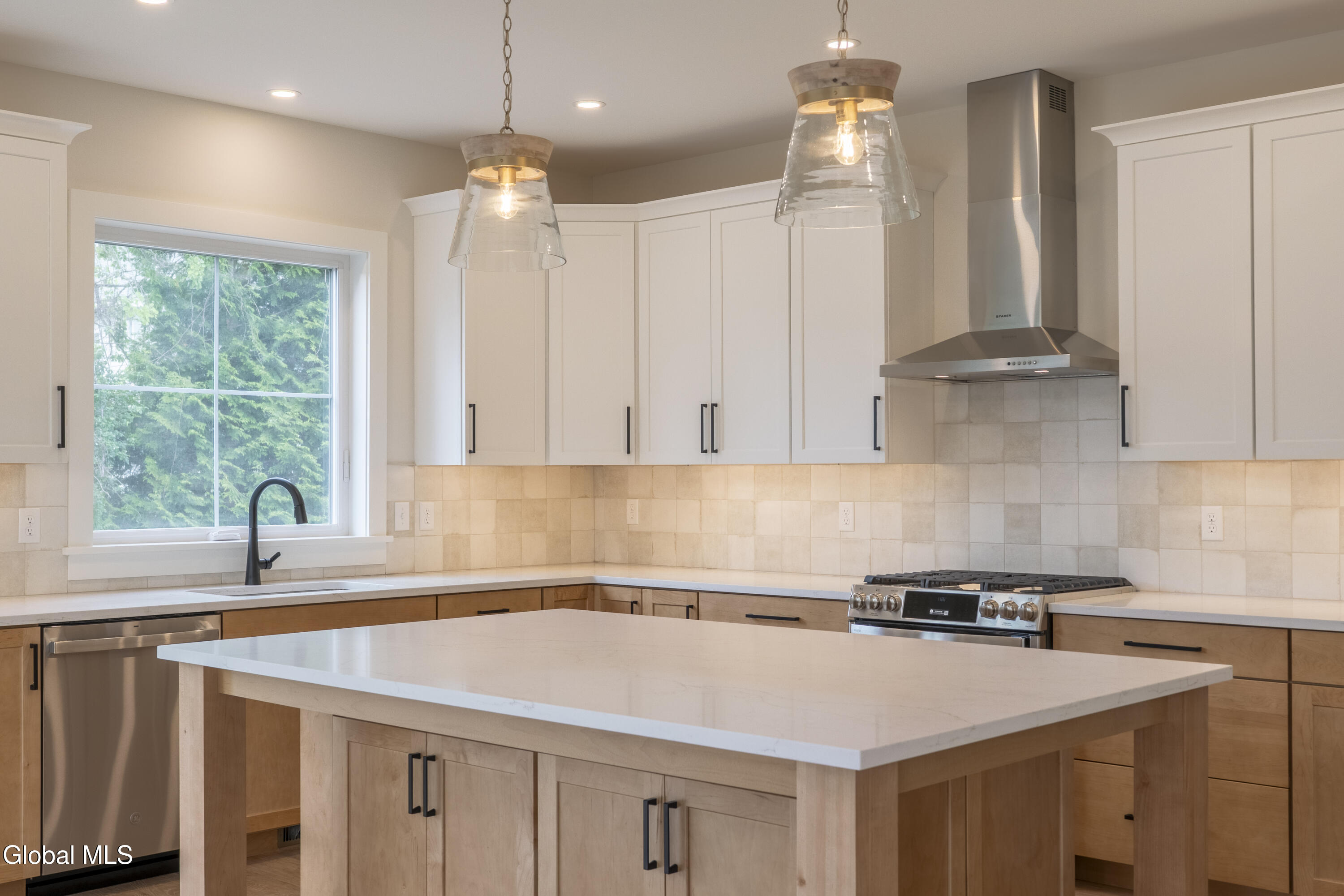 37 Newton Avenue Saratoga Springs NY 12866