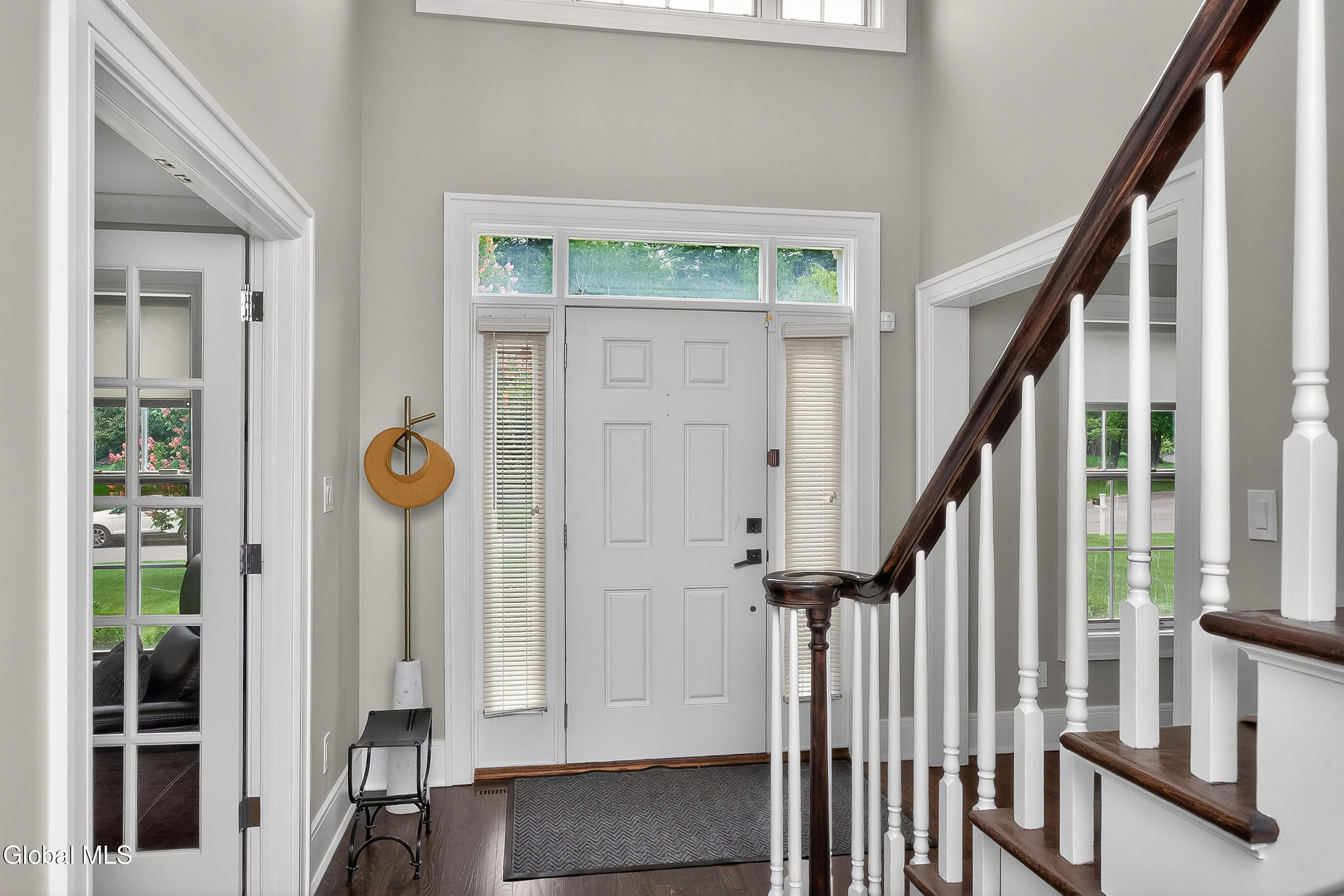 9 Owasco Court Niskayuna NY 12309