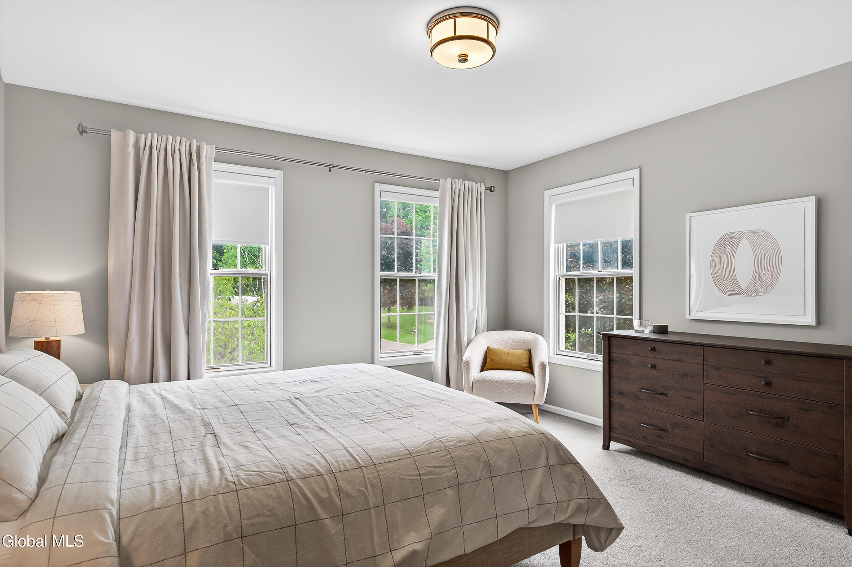 9 Owasco Court Niskayuna NY 12309