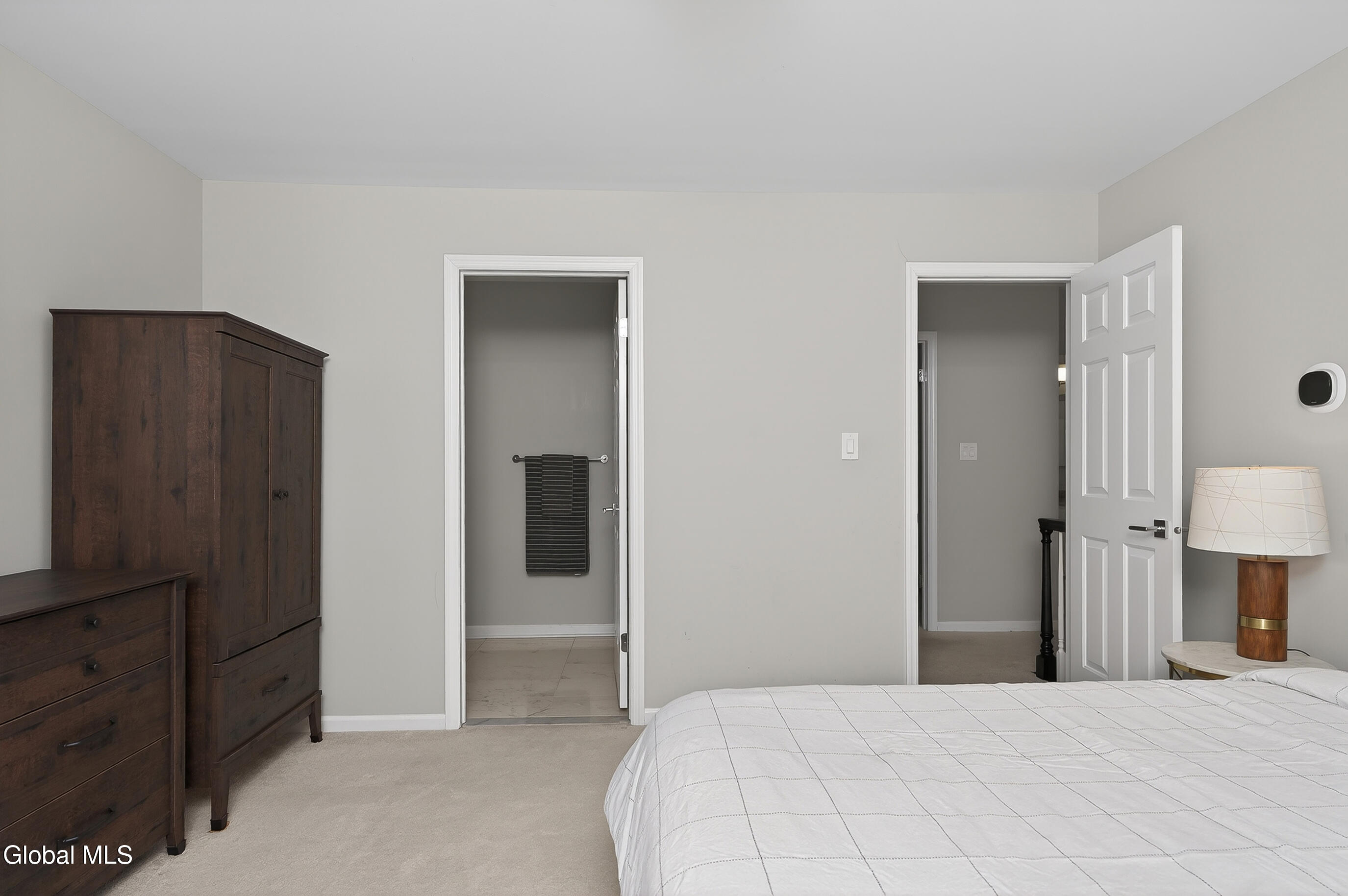 9 Owasco Court Niskayuna NY 12309