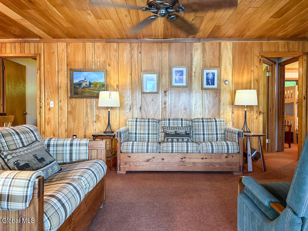 2437 Black Point Way Putnam NY 12861