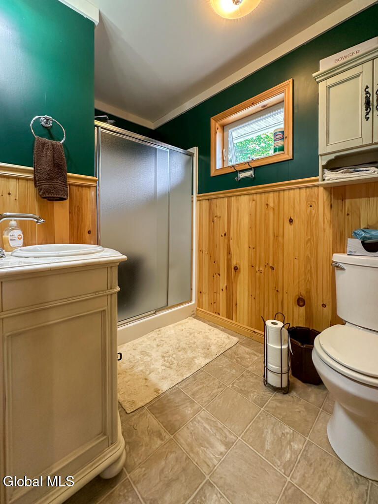 2437 Black Point Way Putnam NY 12861
