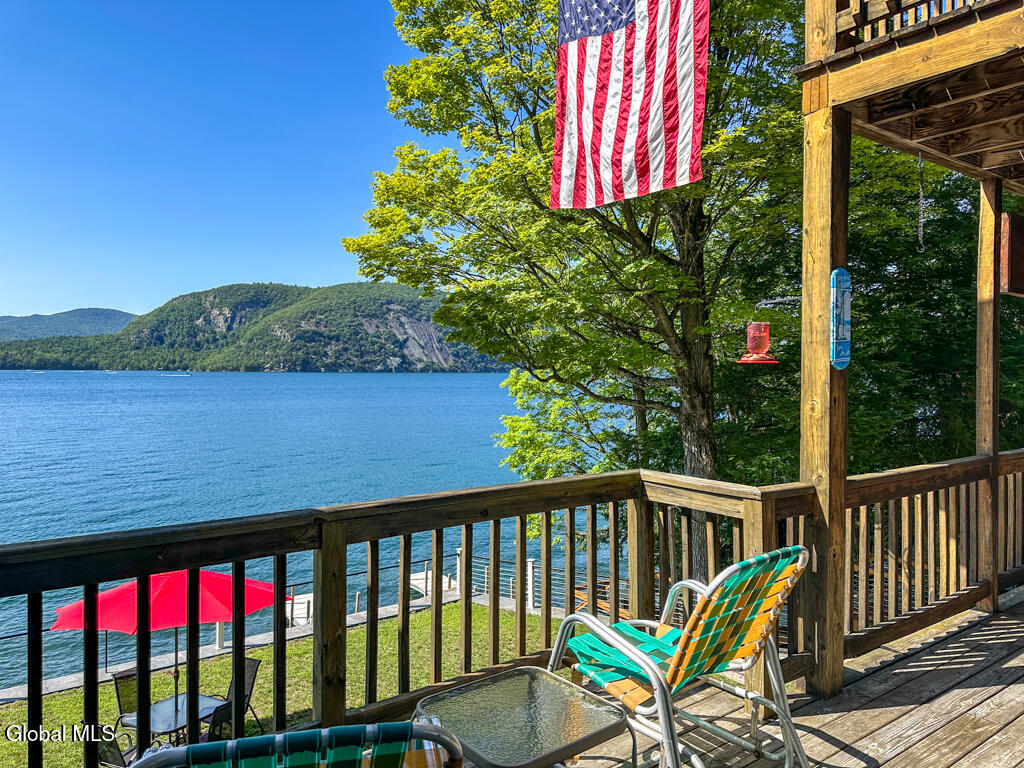 2437 Black Point Way Putnam NY 12861