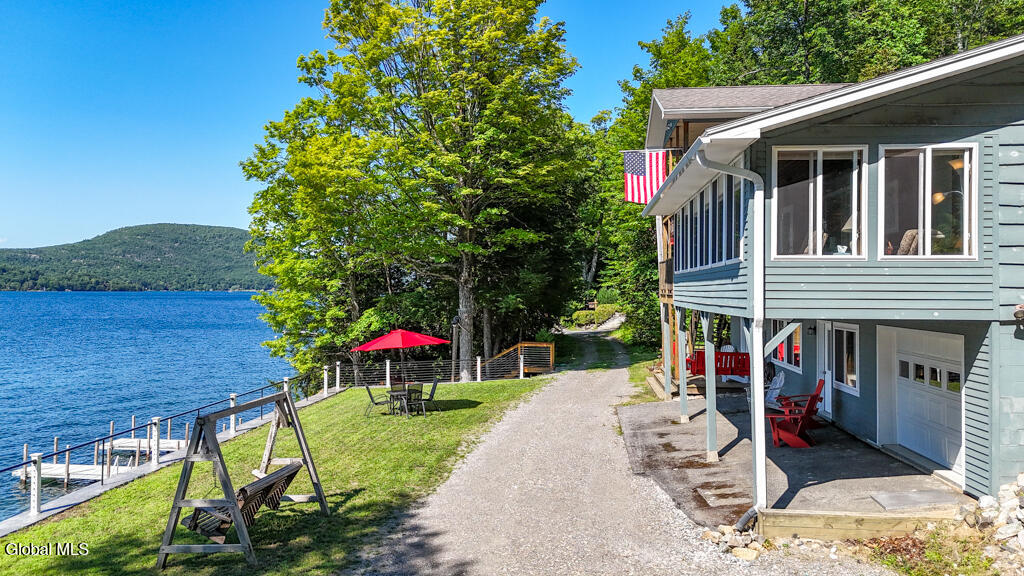 2437 Black Point Way Putnam NY 12861