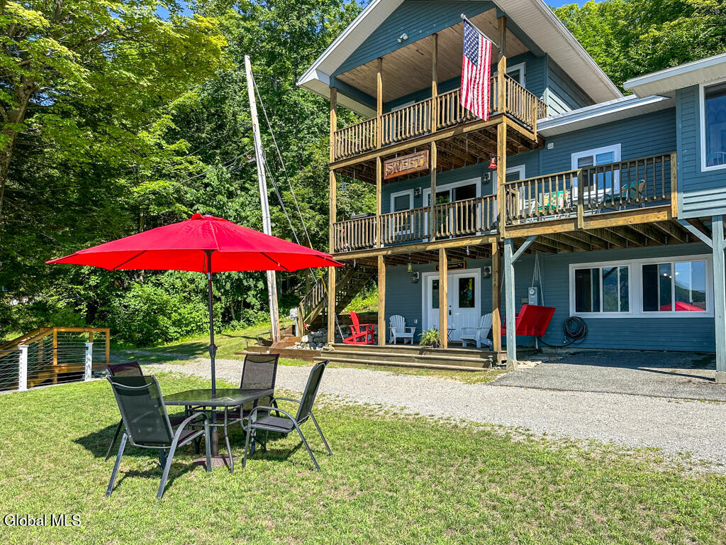 2437 Black Point Way Putnam NY 12861