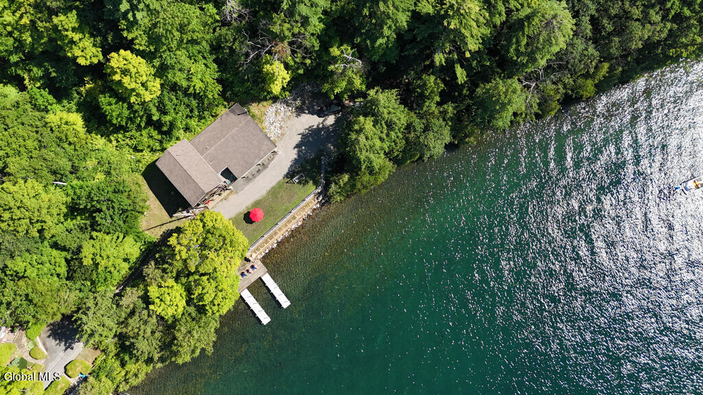 2437 Black Point Way Putnam NY 12861