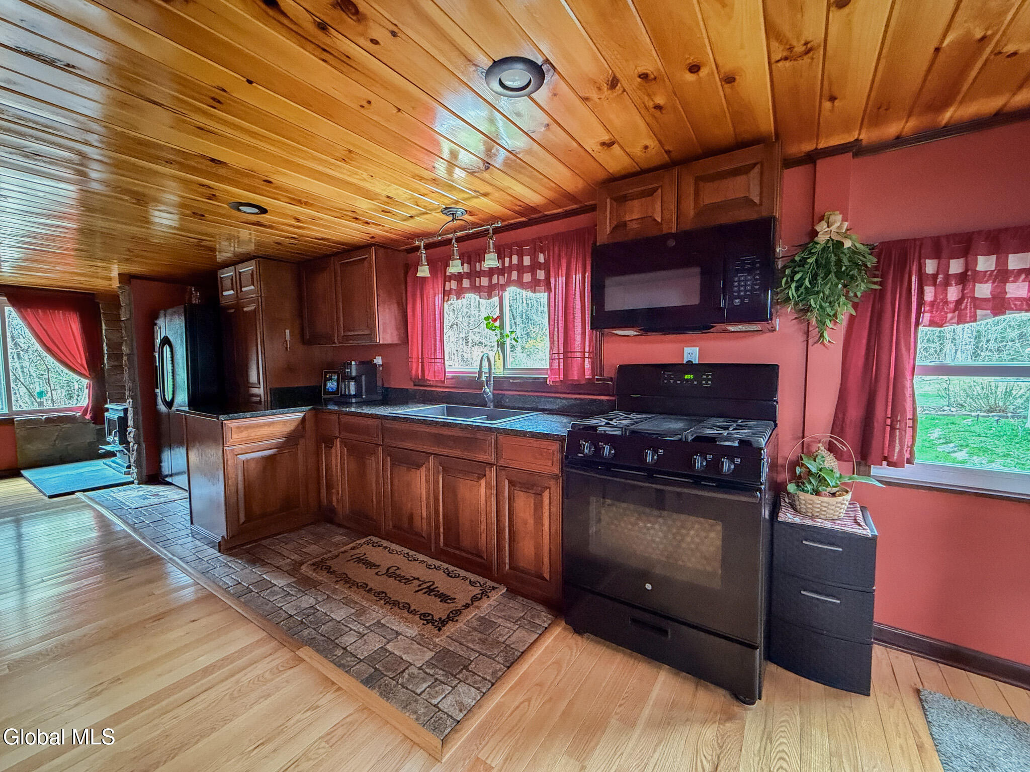 171 Willowbrook Drive Surprise NY 12058