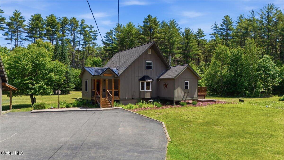 7 May Road Chestertown NY 12817