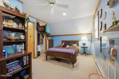 7 May Road Chestertown NY 12817