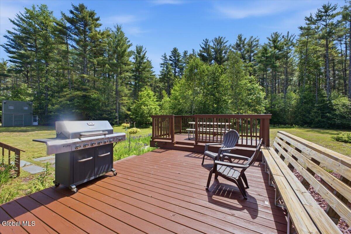 7 May Road Chestertown NY 12817