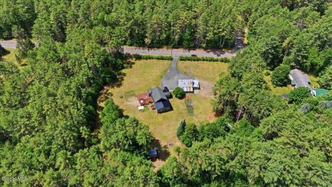 7 May Road Chestertown NY 12817