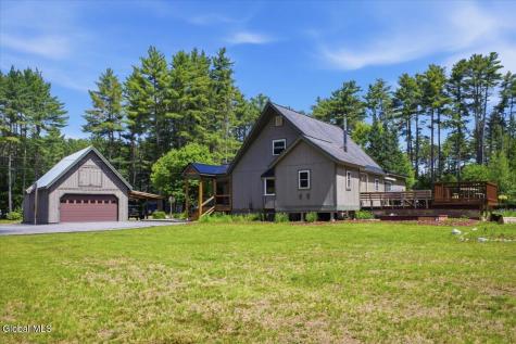 7 May Road Chestertown NY 12817
