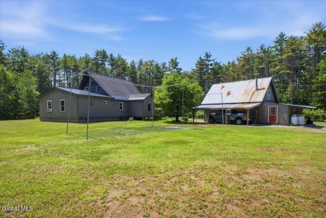 7 May Road Chestertown NY 12817